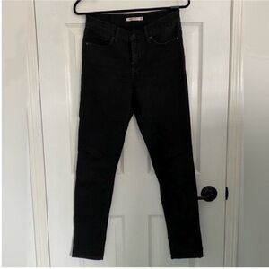 Levi’s 311 shaping skinny jeans